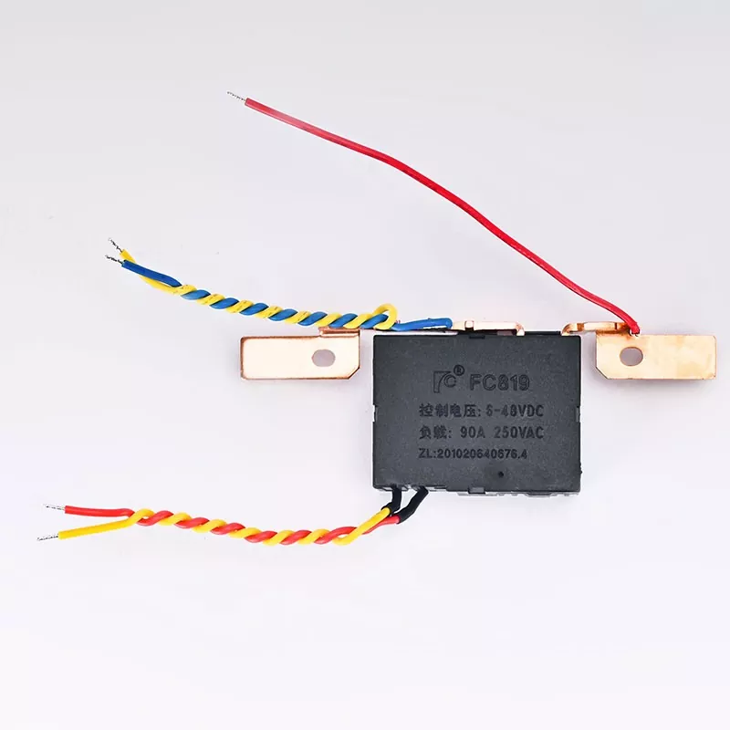 Rơle chốt từ trên xuống dưới loại đường ray 2P một pha